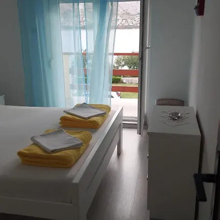 Apartment Sendi Island