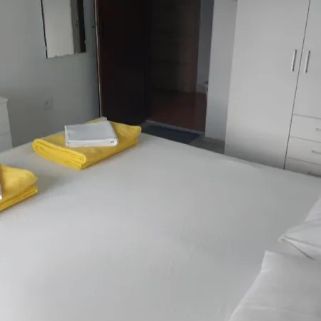 Sendi Island Apartment *