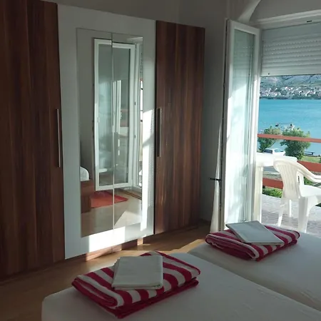 Apartment Sendi Island